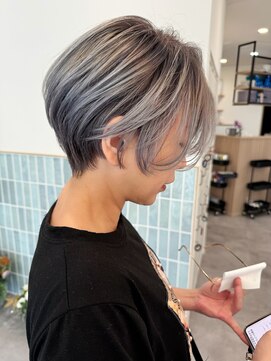 シェリエ(Chal Lier) ショート/ナチュラルルーツカラー