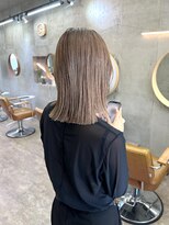 バド(bado)&nbsp;グレージュ/透明感カラー／レイヤーカット／髪質改善/本町