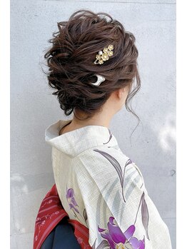 ヘアアンドメイクジップ恵比寿 (Hair＆Make ZIP)の写真/《恵比寿1分》【着付け+ヘアセット￥12000～】専門店だからこその完成度で特別な1日を！[成人式/卒業式]