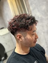 メグロバーバーショップロッポンギ 目黒六(MEGURO BARBER SHOP 6PPONGI) メッシュカラー/フェードカット/パーマスタイル