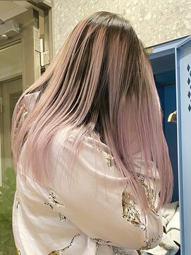 エリマ 調布(elima) ペールピンク ハイトーンケアブリーチ グラデーションハイライト