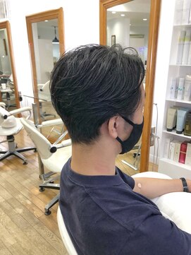 ヘッズ 本八幡店(HEADS) MEN'S HAIR センターパート ツイストスパイラル コンマヘア