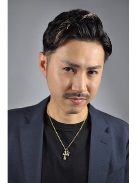 ヒロギンザ 新橋日比谷口店(HIRO GINZA) 港区30代男性支持率No. 1ヘア。魅力は店頭で語ります。