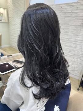 エイミーバイアフロートザガーデン 浦和店(amie by afloat the garden) 暗髪でもレイヤーで軽みえスタイル(浦和)