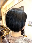 40代50代60代/黒髪つやボブ/ショートグラデーション