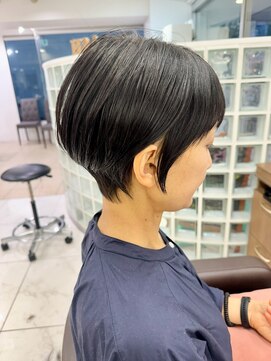 アッシュ 下北沢店(Ash) 柔らかい丸みのある縮毛矯正とショートスタイル