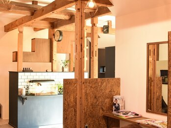 ハコミフ(HACOMIFU)の写真/マンツーマンの貸し切り空間でゆったりとしたサロンタイムを◇あなたの魅力を引き出すスタイルを創ります＊