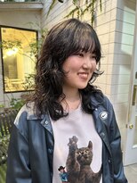 ガーランドツー(Garland 2F) くせ毛を活かしたウェーブパーマ