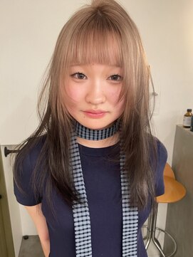 トナリ(tonari) ジュワッと◎根本が明るいルーツカラー