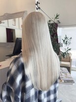 マカロンコワフュールドウシワカマル(macaron coiffure de ushiwakamaru)&nbsp;White color