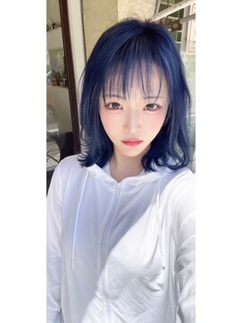 ヘアアーク(HAIR arc) ブルーカラー#ボブレイヤー#ひし形#前下がり#ネービーブルー