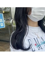 ヨンド(yond) イヤリングカラーブルージュくびれミディアム顔まわり群馬太田