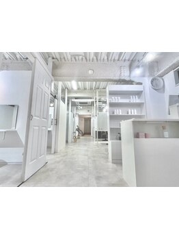 【京都駅5分】 ゆったり空間でSNS映えするStyleに☆長時間の施術もリラックスして過ごせる◎