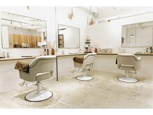 マンツーマン施術でしっかり相談できてスッキリ整う髪型に