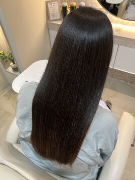 アンベリール(embellir) ツヤ髪