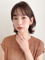 トゥーナ 表参道(tona)&nbsp;ミディアムレイヤー、外ハネボブ、グレージュ、脱白髪染め☆