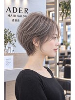アーダーヘアサロン 森田店(ADER HAIR SALON)&nbsp;顔周りレイヤーと襟足すっきり大人ショート