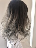 ケーアンドケー(K&K)&nbsp;ブリーチあり【ベージュ×グラ】