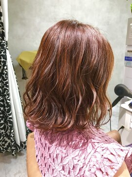 ハナビ(hanabi) 髪質改善　ピンクベージュ　ミディアムボブ　ミックスパーマ