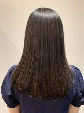 キー(KEY) ナチュラル艶髪ロングヘア