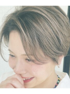 ユリアーナ(yuliana HAIR&SALON) ハンサムショート