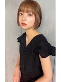 丸みボブ　インナーカラー　ベージュカラー　小顔