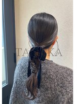 シャルムバイケンジ(Charm.by KENJE)&nbsp;【タイトポニーテール】/結婚式/二次会/同窓会/銀座/有楽町