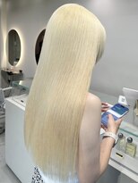 ソル ジングウマエ(SOL JINGUMAE)&nbsp;ホワイトベージュカラーインナーカラーグレージュカラーブリーチ