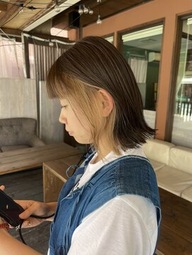 ココカラヘアー ニコ(cococara hair nico) ぷつっとボブ/イヤリングカラー/ベージュカラー