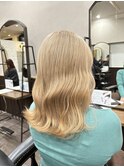 ブロンドヘア