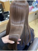 潤艶ベージュ