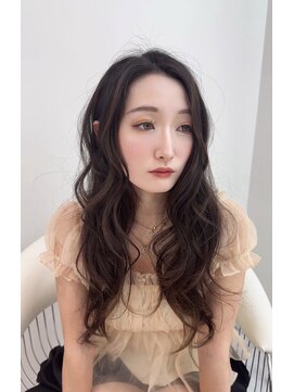 ロンドルピナス 小倉(Lond Lupinus) ミディアムヘア暗めカラー/デザインカラー/フェイスフレーミング