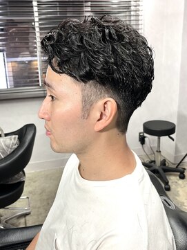 マーズ(MARS) ビジネスパーマ/ツーブロック/刈り上げセンターパート/フェード