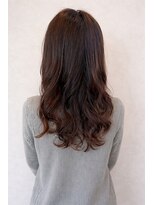 ウーラ(uura)&nbsp;巻き髪風パーマ&ピンクカラー