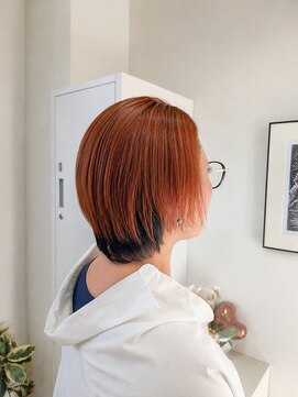 トキ(TOKI) オレンジ×ブラックのインナーボブ