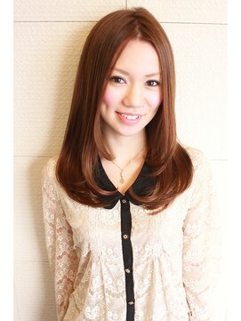 バトンヘアー(Baton HAIR) 【Baton HAIR】 大人センターパートでクラシカルストレート