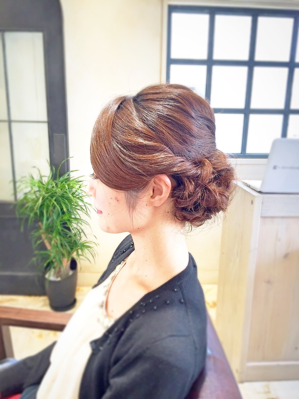 アンティークヘアセット：L001464318｜ヘアースタジオ ランプ