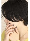 暗髪 前髪なし ショートボブ センターパート