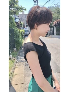 アデプト 綾瀬店(adept) 美髪☆コンパクトマッシュショート【綾瀬/北千住/亀有】