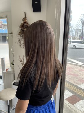 リリヘアー(LiLi.hair) 透明感ヘア