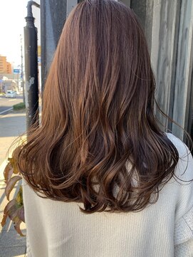 ノーリード(notre Lead) マロンブラウン×ゆる巻きヘア