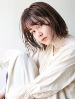 ネオリーブ クーロ(Neolive curro)&nbsp;オイルで簡単スタイリングの切りっぱなしボブ◎