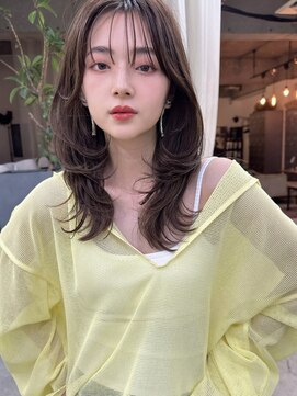 インビテーション(invitation) シースルーバング大人かわいいくびれヘア前髪カット20代30代