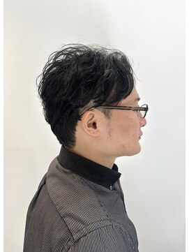 イーエム 自由通り店(e.m.) センターパート/ビジネスマン/パーマスタイル