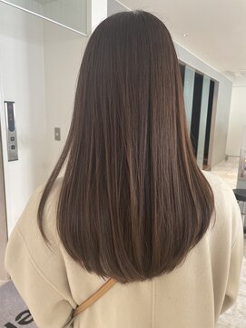 ベルス(bellus) 艶ワンレン×グレージュ