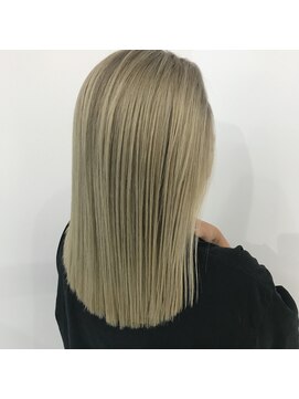 マルフェ 天王寺(marfe) ミルクティーベージュハイトーンケアブリーチ透明感カラー