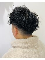 ミナト(minato)&nbsp;ツイストスパイラルパーマ【大人男子/メンズカット】