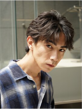 ラヴィズム 名駅店(LUVISM) フェザーパーマツイストスパイラルパーマ刈り上げ