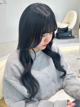 ラヴィ(Lavie) 韓国ヘアーハッシュカットレイヤーカットハイライトカラー