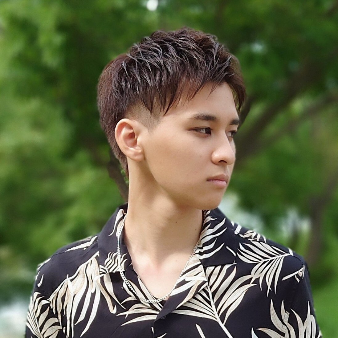 【男をアゲる】メンズカット+眉カットor頭皮クレンジング